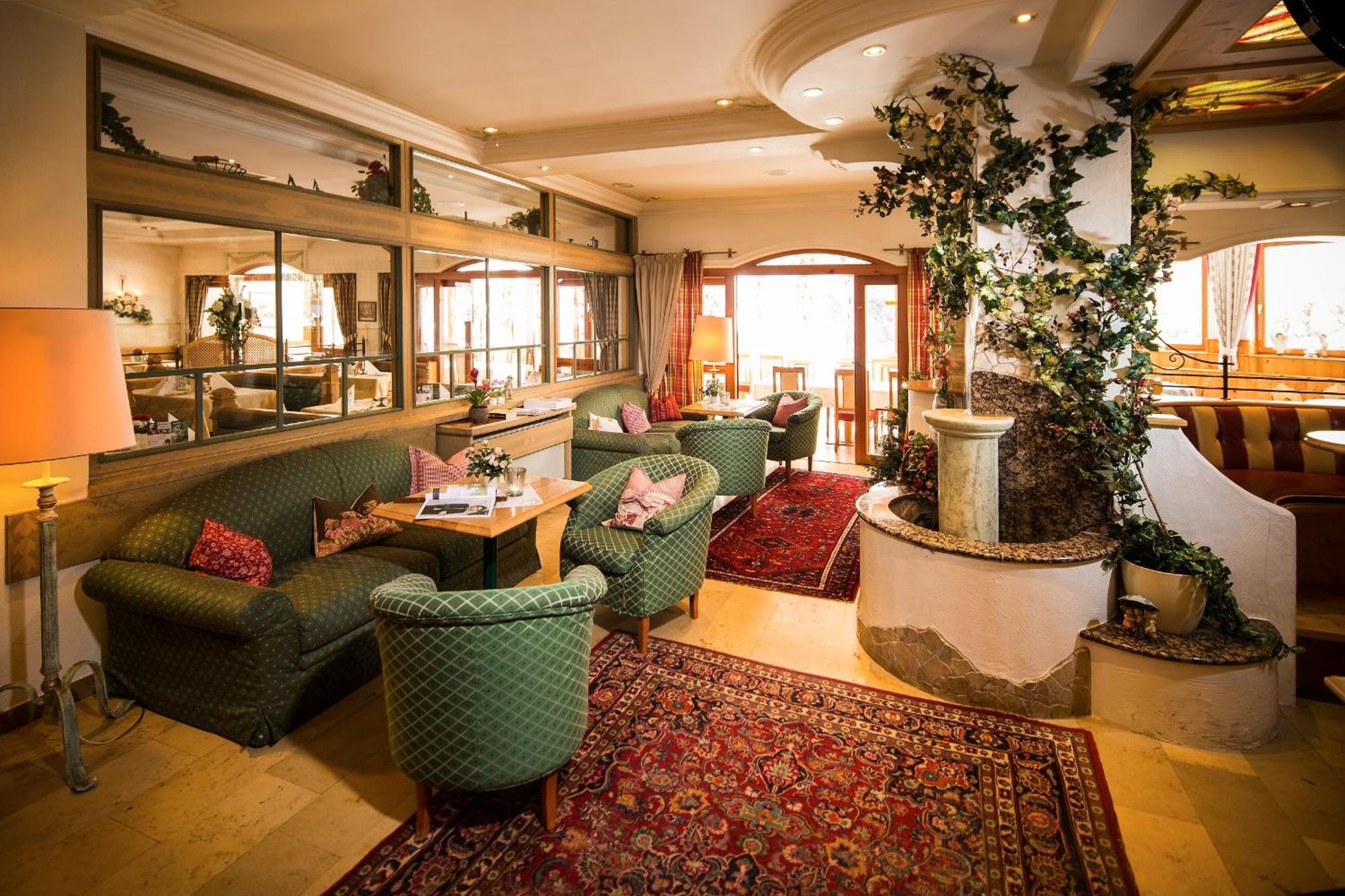 Vital - Und Wellnesshotel Hanneshof Filzmoos Extérieur photo